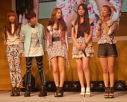 สมาชิกวง f(x) ในคอนเซปต์อัลบั้ม