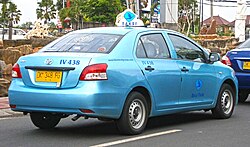 Toyota Limo ลาย Bali Taxi