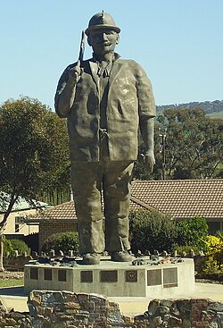 Map Kernow Statue