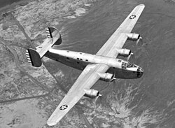 ภาพโครงสร้างและรายละเอียดของเครื่องบิน B-24