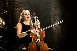การแสดงสดของวง Apocalyptica