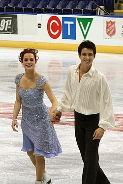 Tessa Virtue and Scott Moir performing